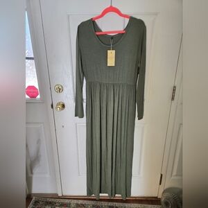 Long-sleeved olive green dress